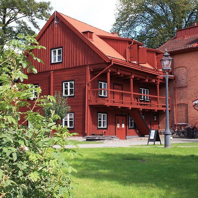 Garvaren Boendet Mitt I Gamla Stan I Eksjoe Eksjö Exterior foto